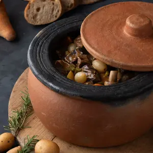 Handmade Unglazed Terracotta Cookware, Earthen Clay Cooking Pot with Lid, Twice Baked Traditional Eco-Friendly Casserole for Cooking