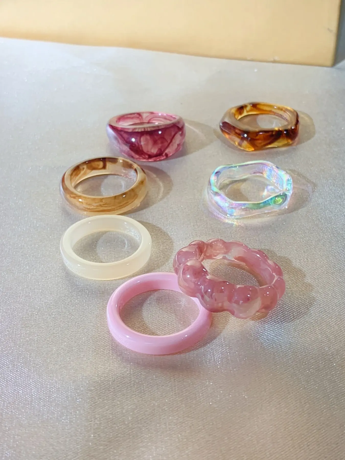 7 Piece Y2K Cute Resin Ring Set, Casual Tie-Dye Design, Statement Rings, Perfect Jewelry Gifts for Women & Girls, Ideal for Daily Wear, Party, Travel