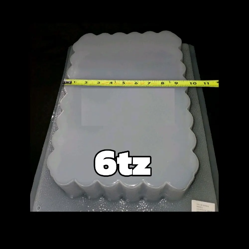 Scalloped Rectangle Dessert Mold