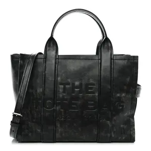 Pre-owned MARC JACOBS Leather Shoulder Bags Distressed Calfskin Medium The Tote Bag Black
