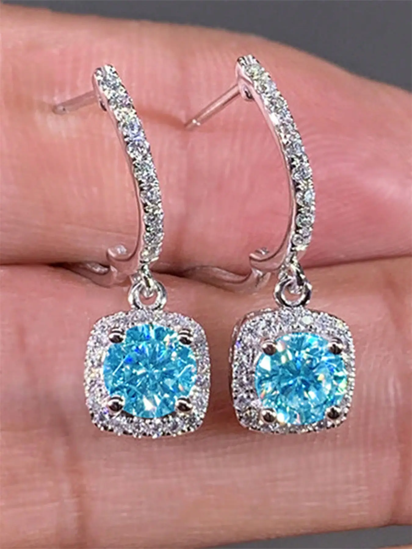 1 Pair Romantic Cubic Zirconia Drop Earrings For Women For Wedding Engagement Anniversary Party Jewelry Valentine's Day Gift Dangle Earrings Dangling Earrings Cz Earrings
