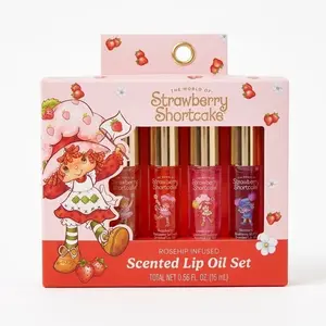 Cute strawberry shortcake gif set