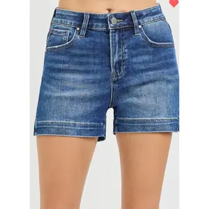 RISEN Side Slit Shorts