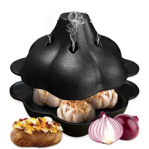 Cast Iron Garlic Roaster, Smoker Roaster, Garlic Cooker with Handle, Garlic Baker, Garlic Roasting Pot, Potato Baker, Mini Cocotte  for Grill, Perfect for BBQ and Oven, for Smoky, Flavorful Vegetables, Meats or Wood Chips, Barbecue Utensils
