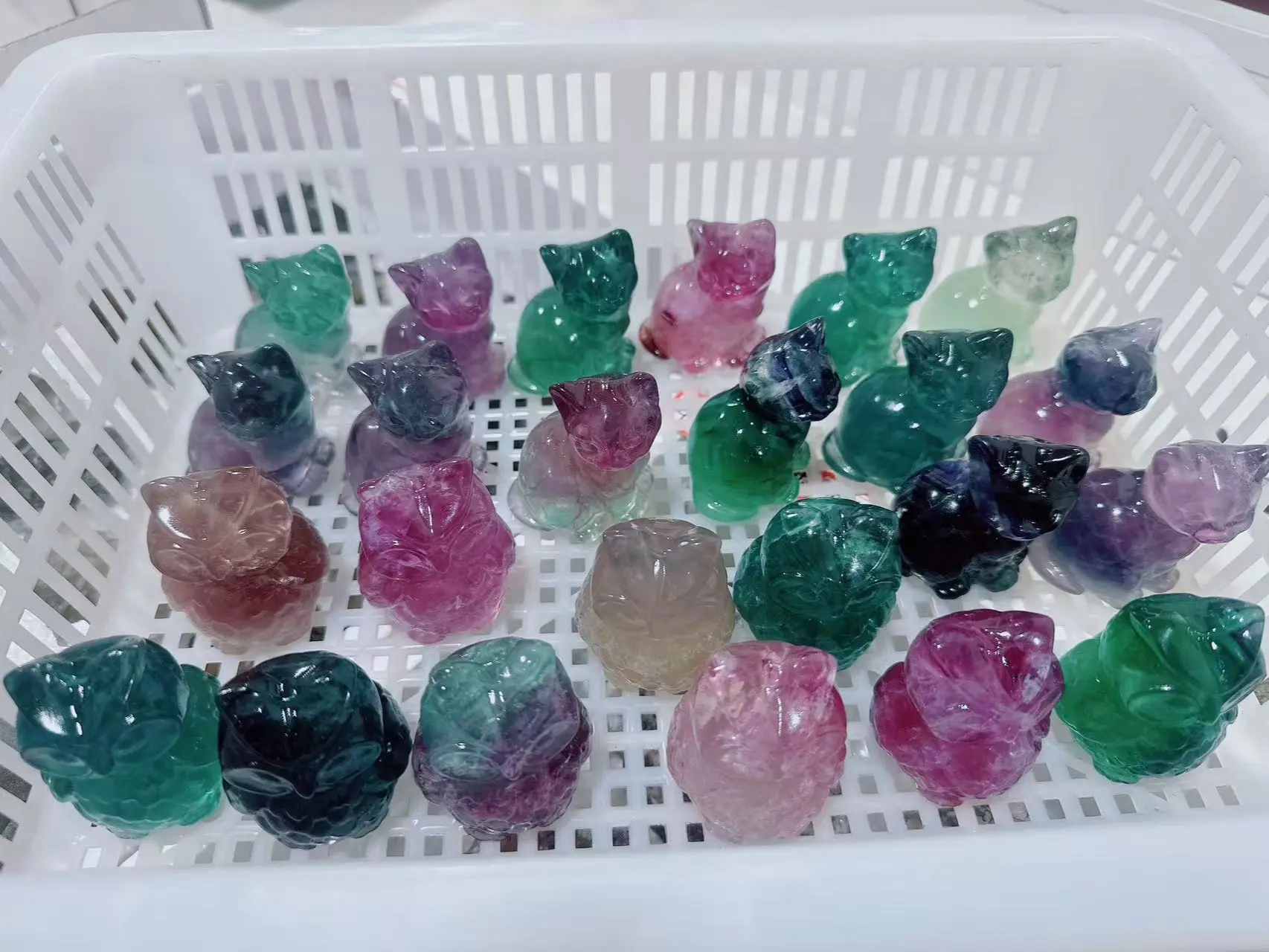 Fluorite Collectibles, Hand-Carved Cat and Owl Figurines, Natural Crystal Home Ornament, Unique Stone Animal Gift, Gift Ideas, Wholesale Set, Assorted Colors, Room Decor, House Decor, Whimsical Home Decor