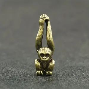 Pure Copper Monkey Keychain Pendant, Animal Pendant, Unique Jewelry Necklace Accessory, Practical Keyring, Brass Sculpture Decor, Lucky Charm, Symbolizing Good Fortune, Home Decoration