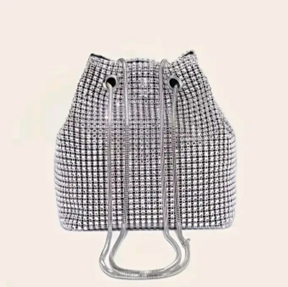 Women's Rhinestone Purse - Perfect for Any Occasion