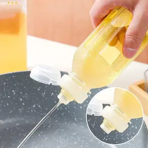 Oil Bottle, 1 Count Kitchen Condiment Squeeze Bottle, Oil Leak Proof Spray Bottle, Vinegar Soy Sauce Barbecue Oil Bottle, Cooking Oil Container, Kitchenware
