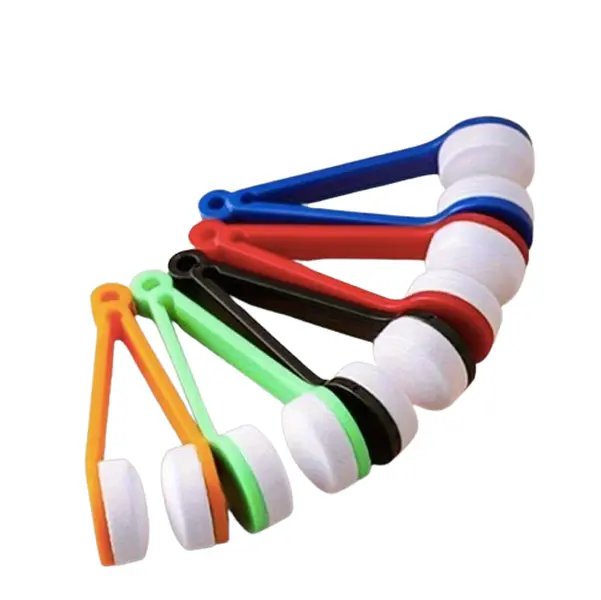 3-Piece Microfiber Eyeglass Lens Cleaner Clip – Portable Reusable Cleaning Tool 3-Piece Microfiber Eyeglass Lens Cleaner Clip – Portable Reusable Cleaning Tool