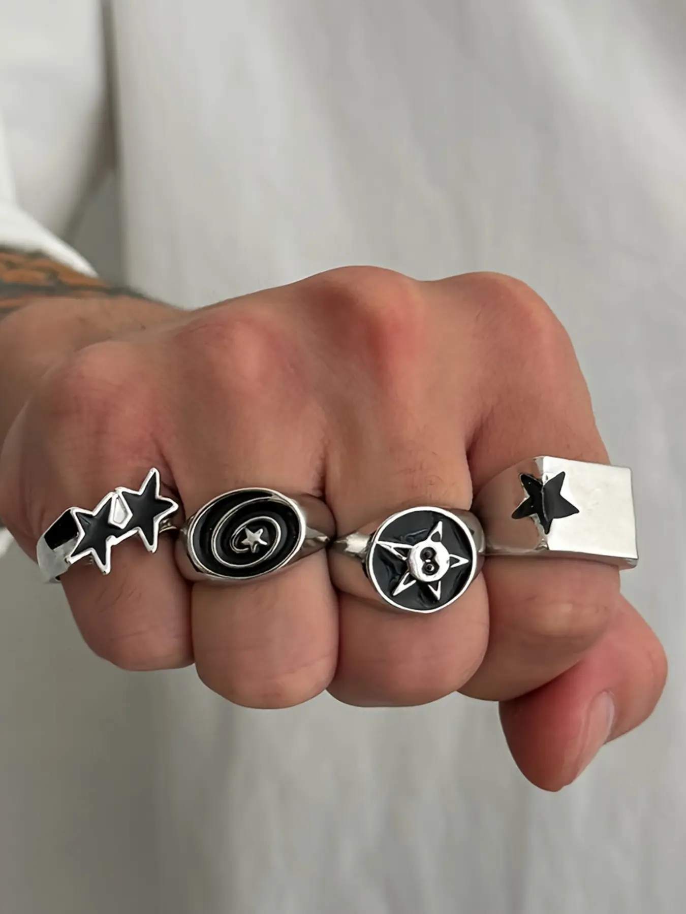4-Piece Stylish Punk Star Rings Set, Men's Unique Personality Jewelry for Festivals, Casual Zinc Alloy Fashion Accessories, Punk Style Ring, Fashionable Jewelry Accessories