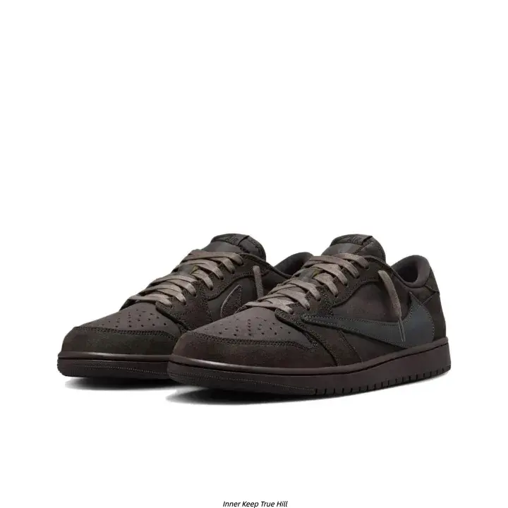 Dark Chocolate Brown Suede Low Top Skate Sneakers Tone-On-Tone Inverse Logo Monochrome Vintage Casual Walking Street Shoes For Men Women