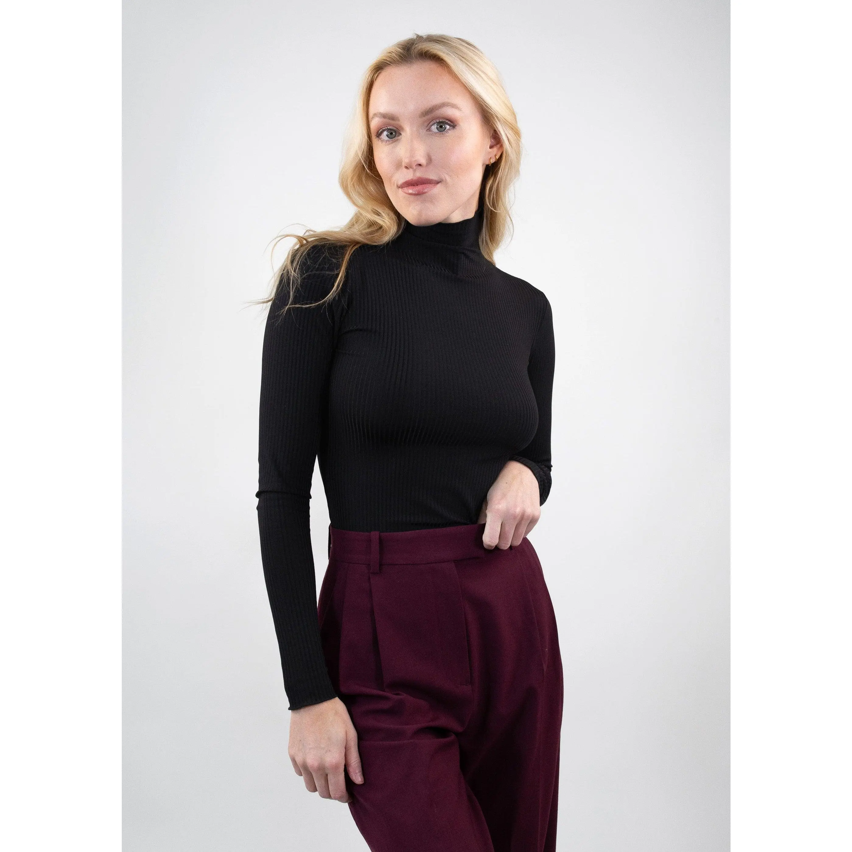 Long Sleeve Ribbed Turtleneck