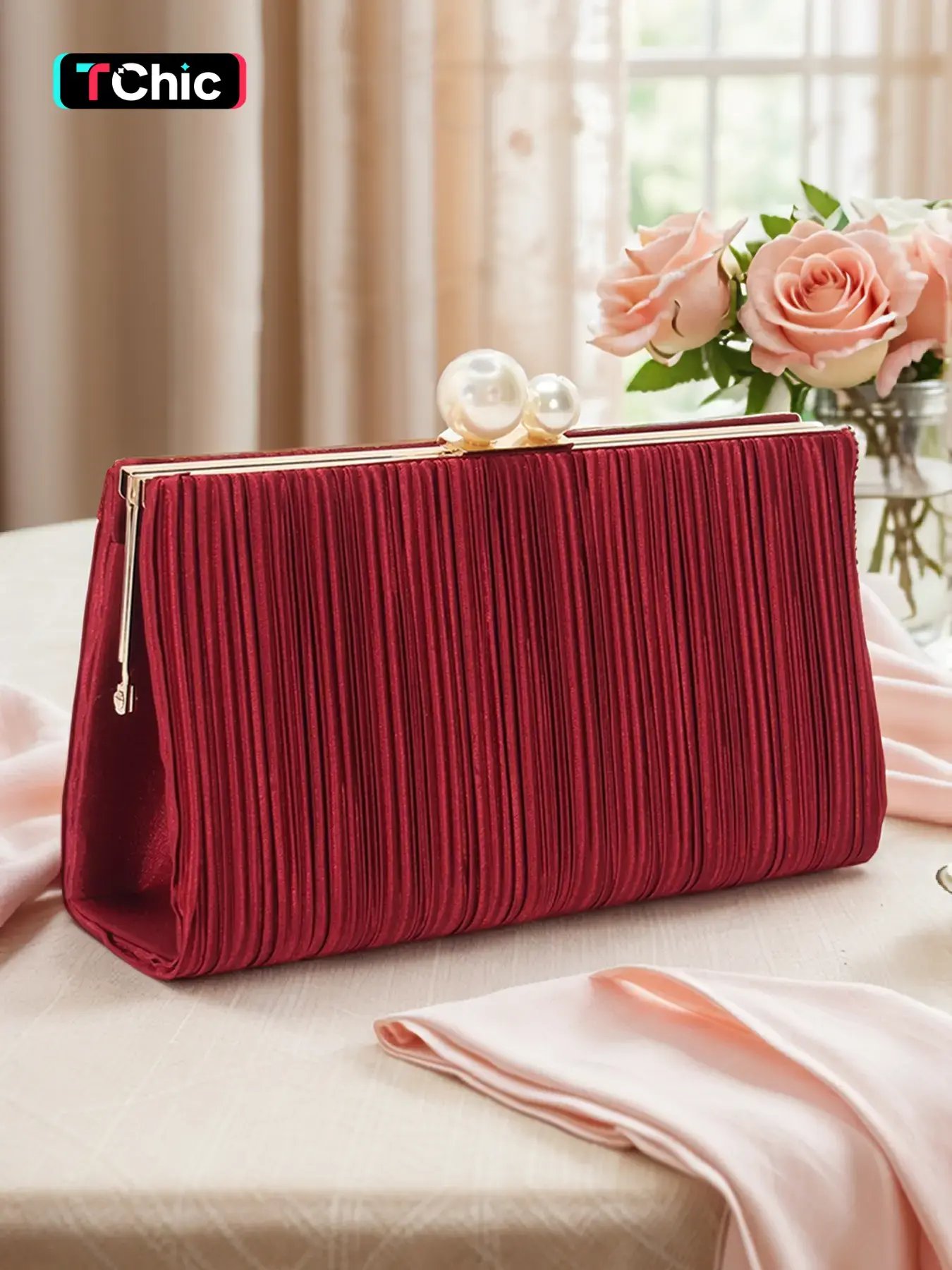 Elegant pleated silk evening bag for women, classic burgundy clutch bag with a detachable shoulder strap and pearl clasp, suitable for parties, weddings, dances, and holiday gifts, Wrist bag, Embellished Clutch