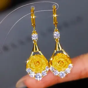 Mesh Rose Flower Inlaid Diamond Earrings for Women, Niche Design, Internet Celebrity Versatile Earrings, Elegant Earrings Trend