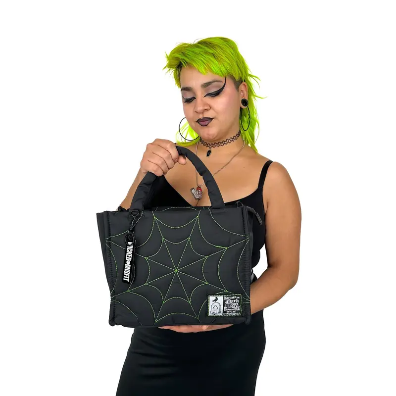 【Wicked x ALDO】ウィキッドコラボ キルティング バッグ 2way★ The WICKED x @aldo_shoes Collection is finally here