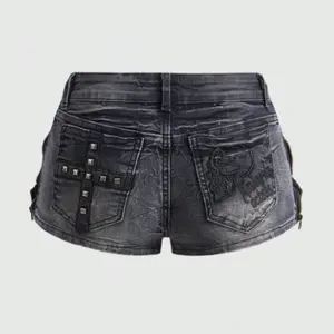 Grunge Punk Plus Size Y2K Baddie Skull Embroidery Cross Rivet Bodycon Mini Denim Shorts For Women