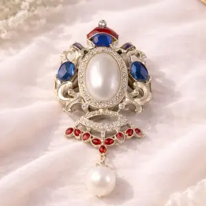 Royal Pearl Vintage brooch