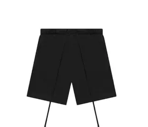 Fashionable, simple and loose short pants