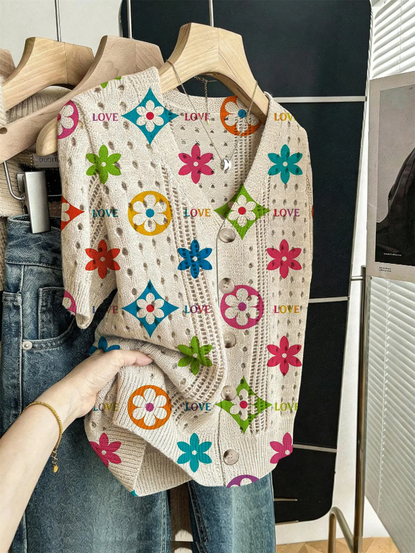 Women's Geometric Pattern Colorblock Letter Print Short Sleeve Knit Cardigan, Casual Elegant Chic Vacation Style Sweater, V Neck Loose Button Front