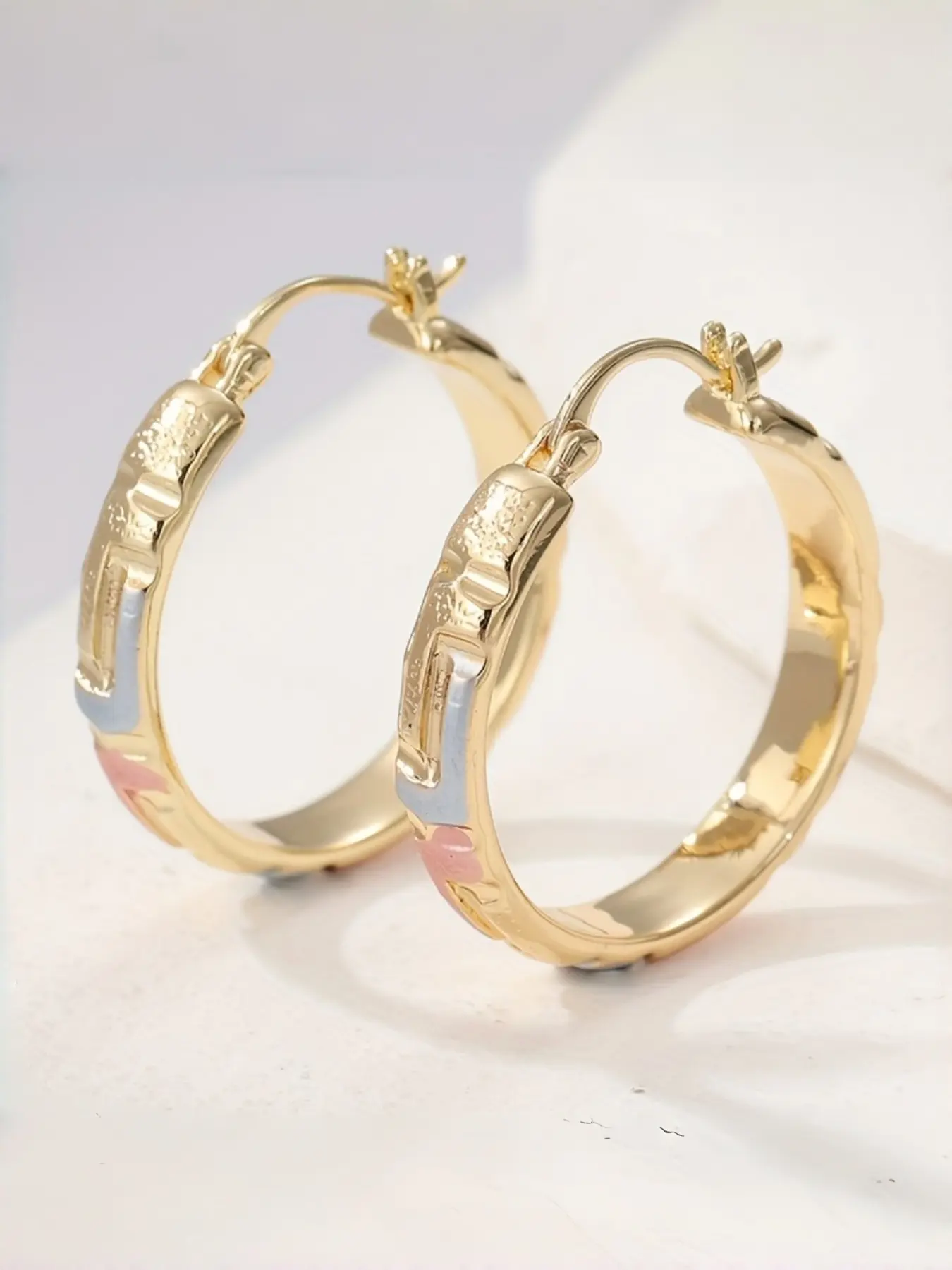 Vintage Wide Copper Material Hand Carved Textured Earrings Chic Gorgeous Jewelry Bohemian Style Tricolor Earrings for Women's Party Earrings