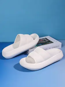 Women's Cloud Pillow Slippers, Lightweight Breathable Slides, Sliders Shoes, Ultra Soft Thick Bottom Eva, Non-Slip, Quick-Dry, Ideal for Summer, Bathroom, Beach, Comfortable & Cushioned