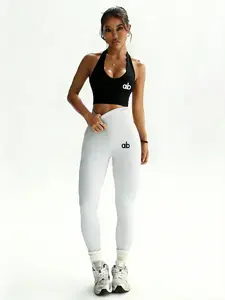Girls' Halter Sports Bra + High-Waisted Biker Shorts Set, Sexy Fit, Letter Pattern, Ideal for Yoga, Fitness, Running, Casual Wear, Yoga Clothes Set