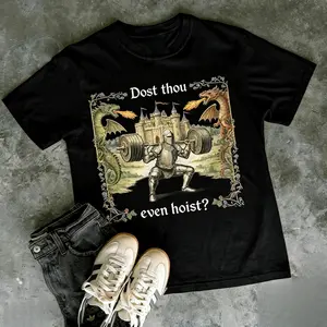 Medieval Knight Lifting Iron Print T-Shirt, Vintage Fitness Gag, Retro Style Short Sleeve, Comfortable Colors, Unisex, Trendy and Versatile