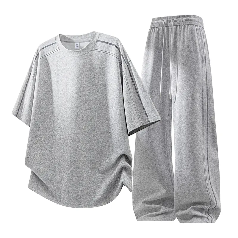 Summer solid-color crewneck pullover short-sleeve T-shirt paired with drawstring elastic-waist pants with pockets-a casual set; comfortable,lightweight, breathable men’s fashion sports two-piece for everyday wear.Summer vibes