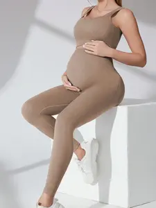 Maternity Solid Color Seamless Crop Tank Top & Leggings Two-piece Set, Casual Comfy Breathable Maternity Set for Yoga Gym Workout, Prenatal Maternity Clothing, Maternity Clothing for All Seasons