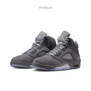 Retro Anti-Slip & Wear-Resistant Mid-Top Basketball Shoes