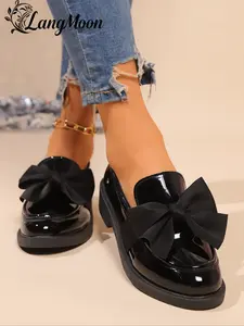 2026 plus-size autumn and winter women's fashion solid color bow decoration loafers, Pu leather loafers, single shoes, thick soles, leather texture stepping lines