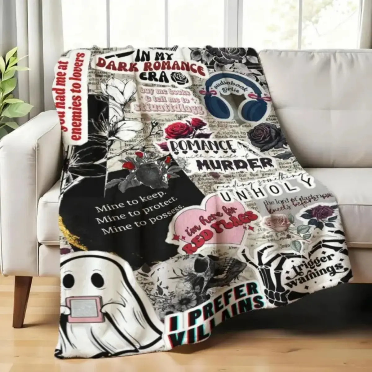 Dark Romance Gothic Style 100% Brushed Flannel Throw Blanket, 40x30, Wrinkle Resistant, Fresh Soft Cozy Warm Fashionable Sports Print Bedding for Girlfriend, Sofa Bed Living Room Decor Gift