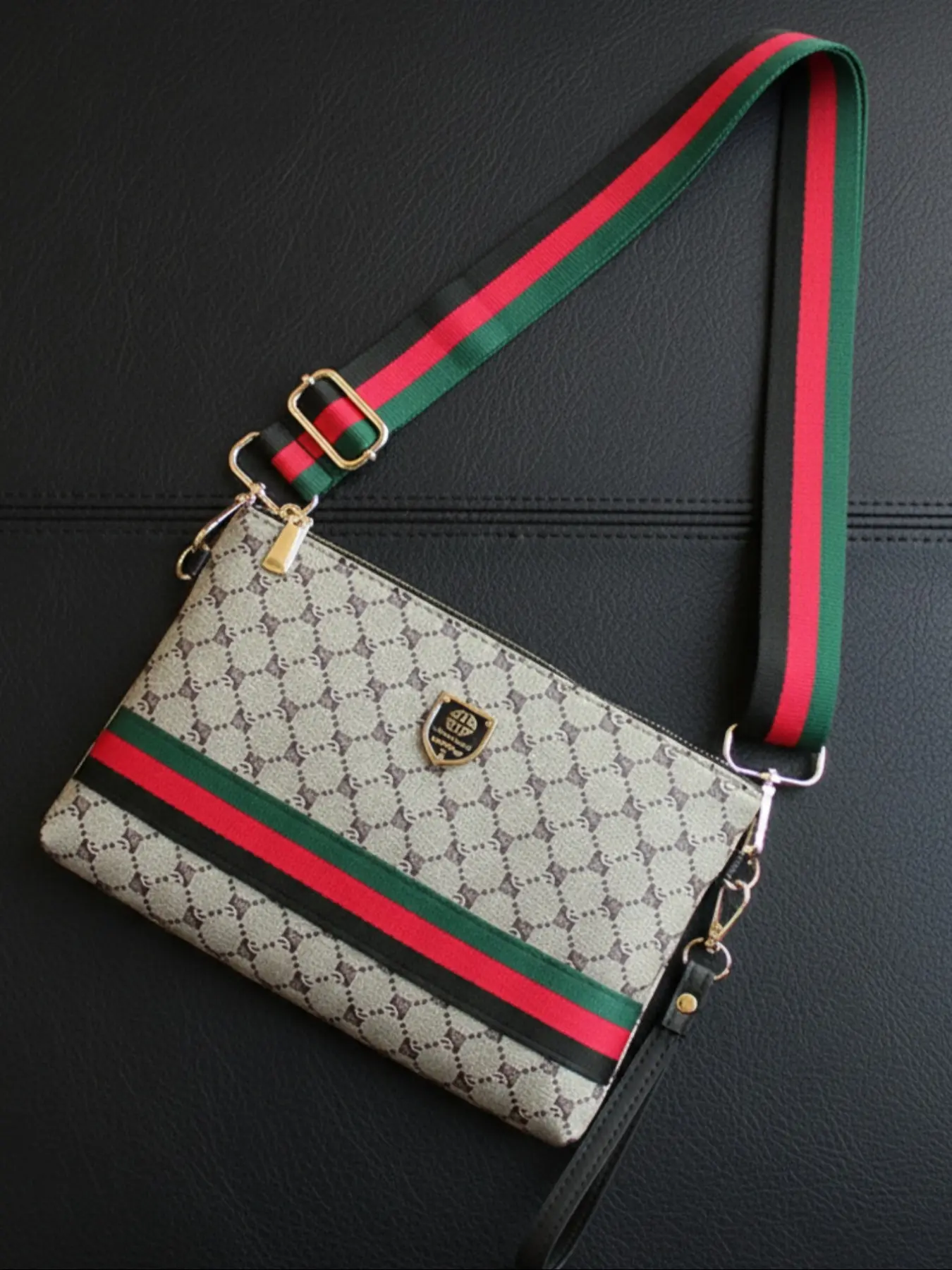 Men's Wrist Strap Crossbody Bag, Adjustable Shoulder Strap, Fashionable Plaid Design, Large Capacity, Portable Side Pocket, All Seasons, Checked Crossbody Bag, Chic Crossbody Bag, PU Leather Crossbody