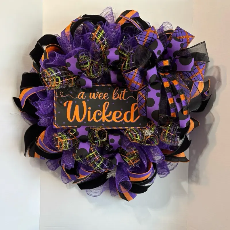 A Wee Bit Wicked Halloween Wreath