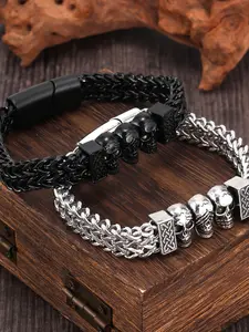 Nordic Rune Hip Hop Skull Head Stainless Steel Bracelet, Vintage Punk Style, Magnetic Buckle, Easy on and Off, Fits Wrist Curve, Streetwear, Motorcycle, Casual