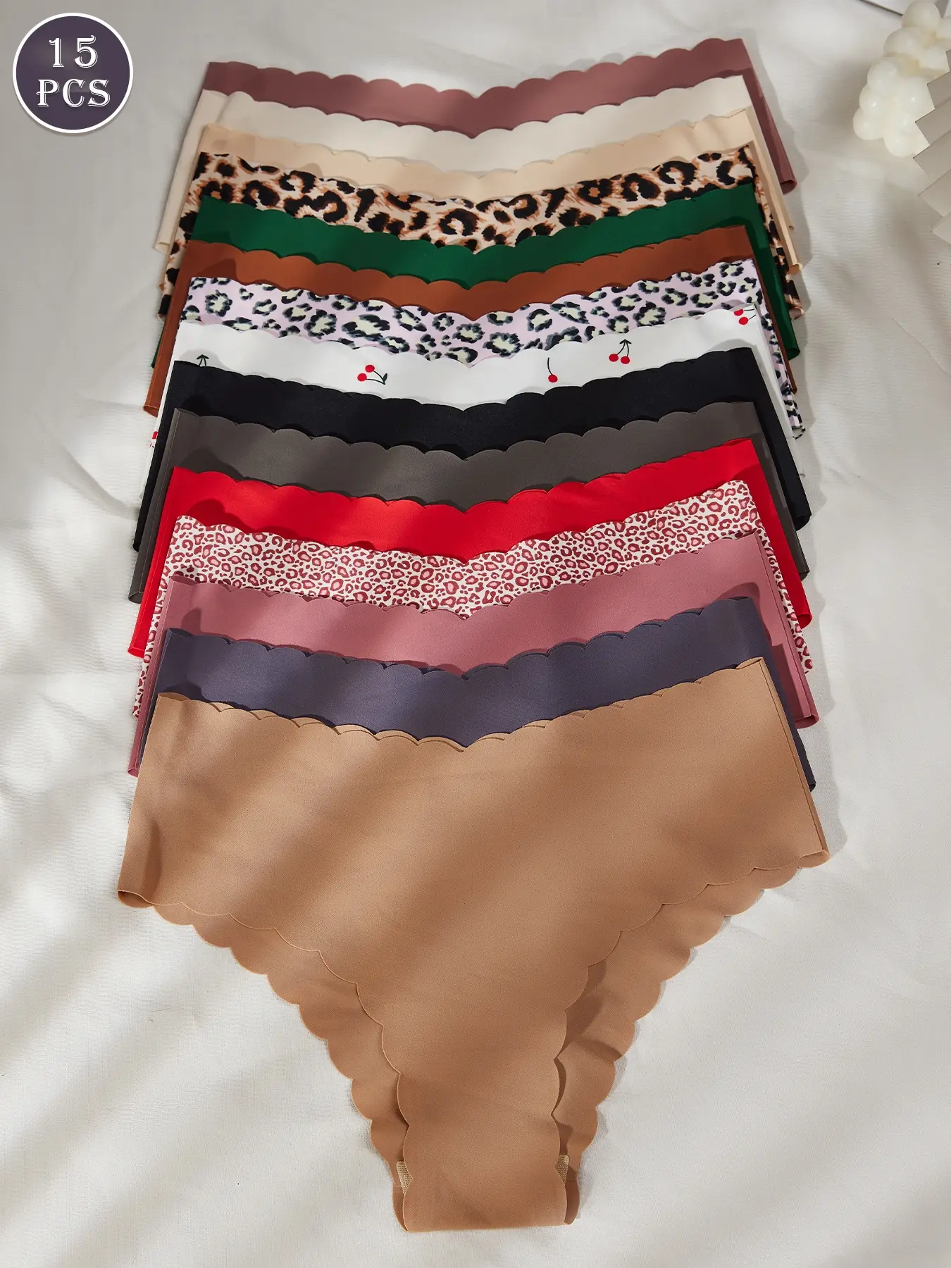 Pack of 5/6/7/10 women's seamless breathable design one-piece triangle panties, Breathable Stretch Panties, with wavy edges, featuring leopard print, cherry patterns, comfortable, skin-friendly, breathable underwear suitable for all seasons