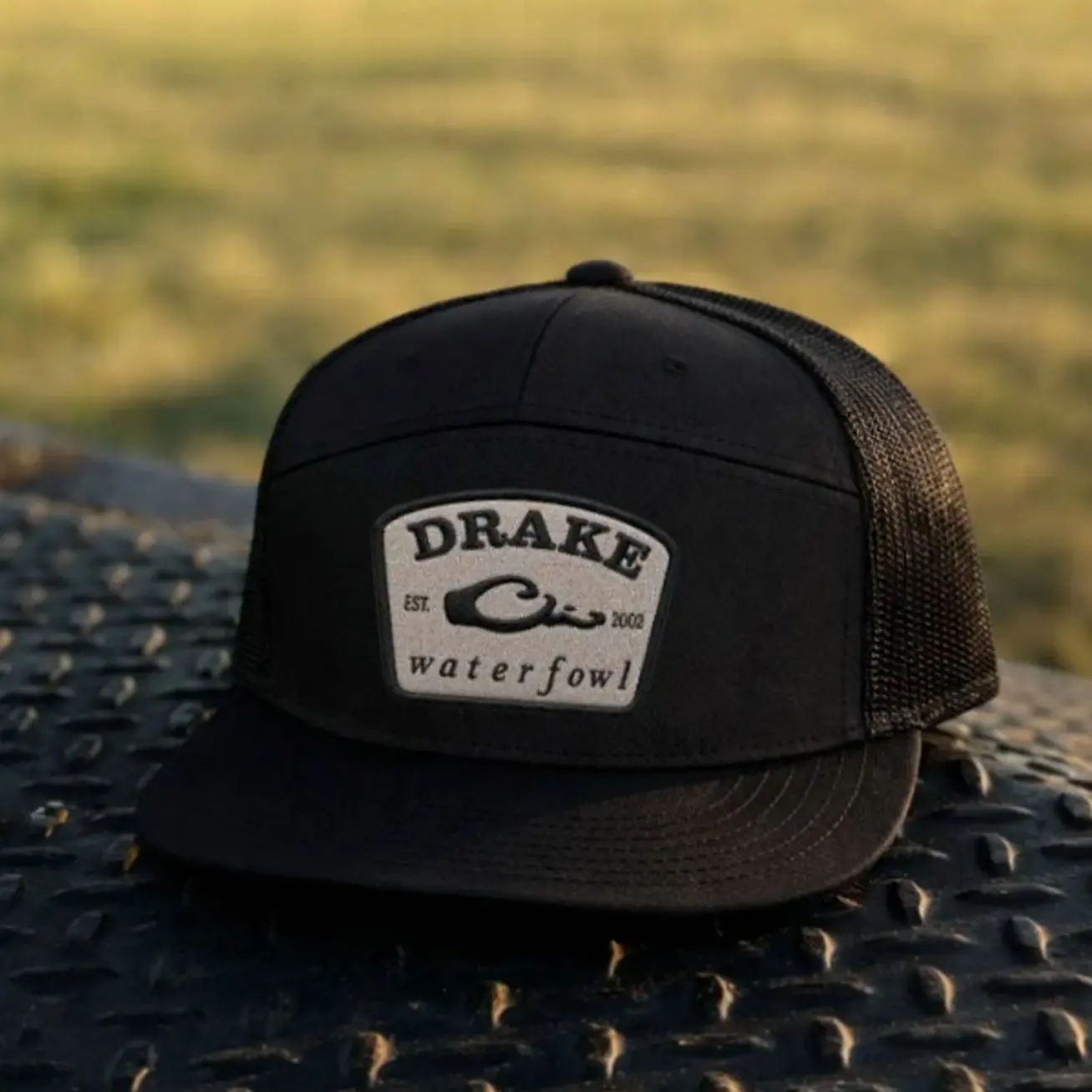 Vintage Drake Waterfowl Camo Trucker Hat, Embroidered Duck Hunting Snapback Cap, Adjustable Breathable Mesh Outdoor Hat for Men & Hunters