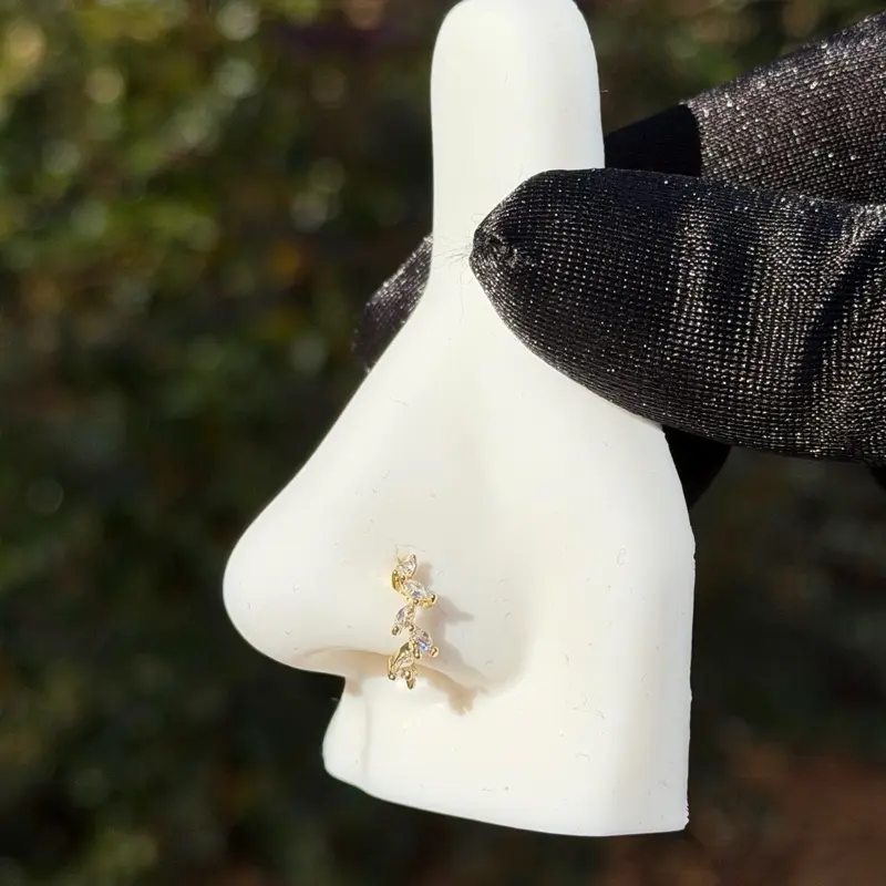 Flower vine nose hoop