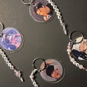 kpop keychain