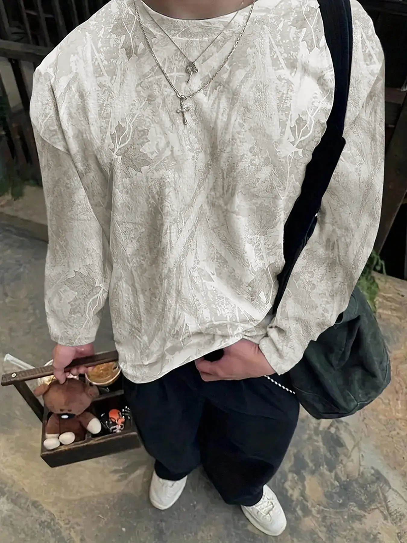 Unisex Y2K Style Casual Tree Print Floral Long Sleeve Loose Fit Pullover Sweatshirt Tops Man, Fall & Winter Streetwear, Trendy Daily Wear
