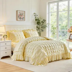 Yellow Plaid Seersucker Comforter Set with Ruffled Fringe  Size, 3 count Lightweight Soft  Farmhouse Bedding Set for  Season, Elegant Bed Set with Ruffle Shams (Yellow, )