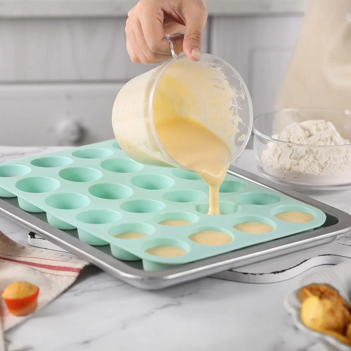 Non-Stick Mini Muffin Trays, Food-Grade Cupcake Tray, Silicone Muffin Pan, Silicone Molds, 24-Cavity Pudding Mold, Oven Safe Baking Tools, Baking Supplies, Kitchen Gadgets & Accessories