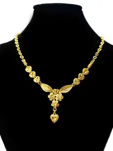 Luxury Brass Wedding Bridal Fashion Dubai Woman Gold Plated Chain Africa Flower Heart Pendant Heart Style Choker Necklace Jewelry Daily Wear & Party High End Necklace
