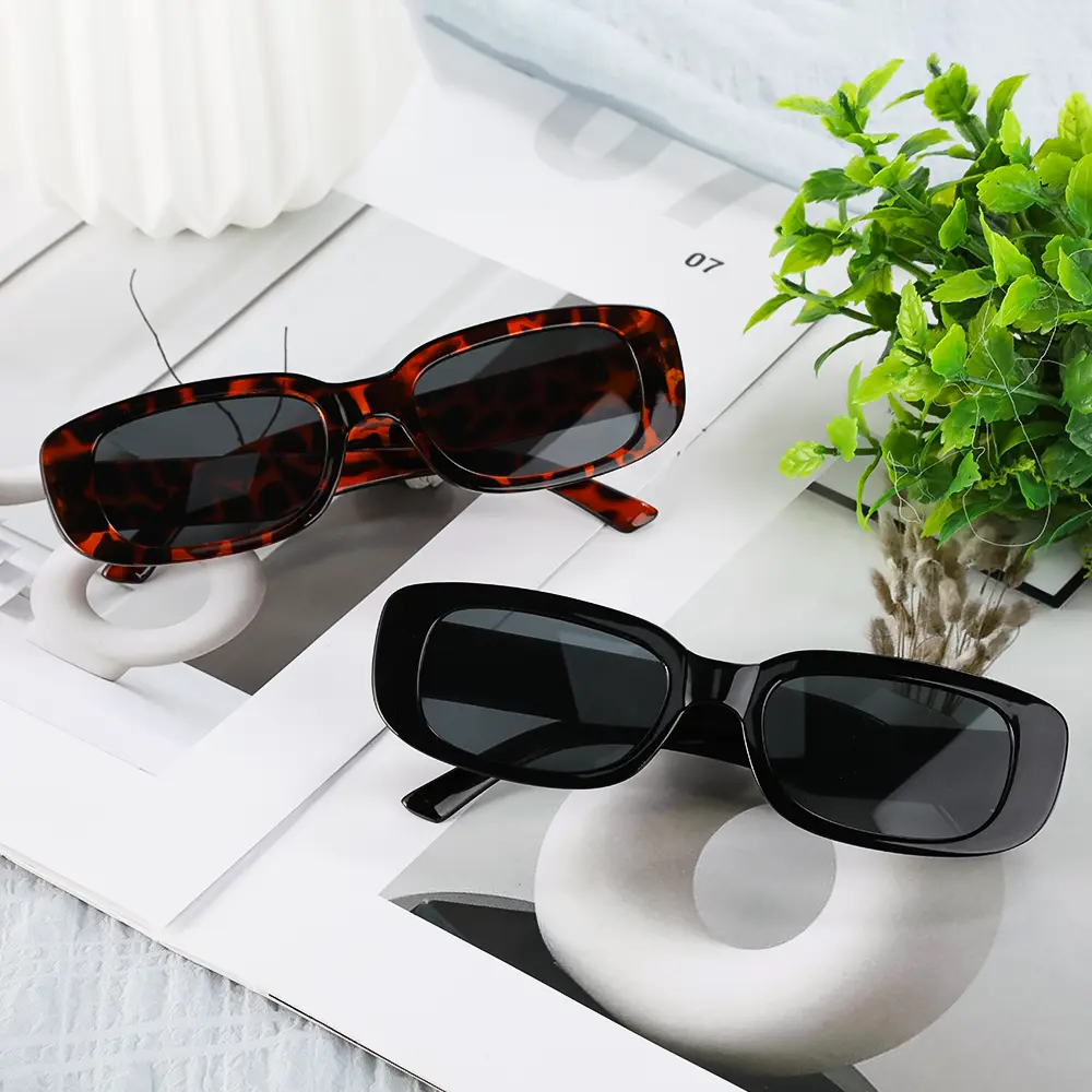 2pcs Women's Retro 90s Vintage Narrow Square Driving Fashion Glasses - Slim Rectangle Glasses Suitable for, Casual, Office & - Retro Eyewear