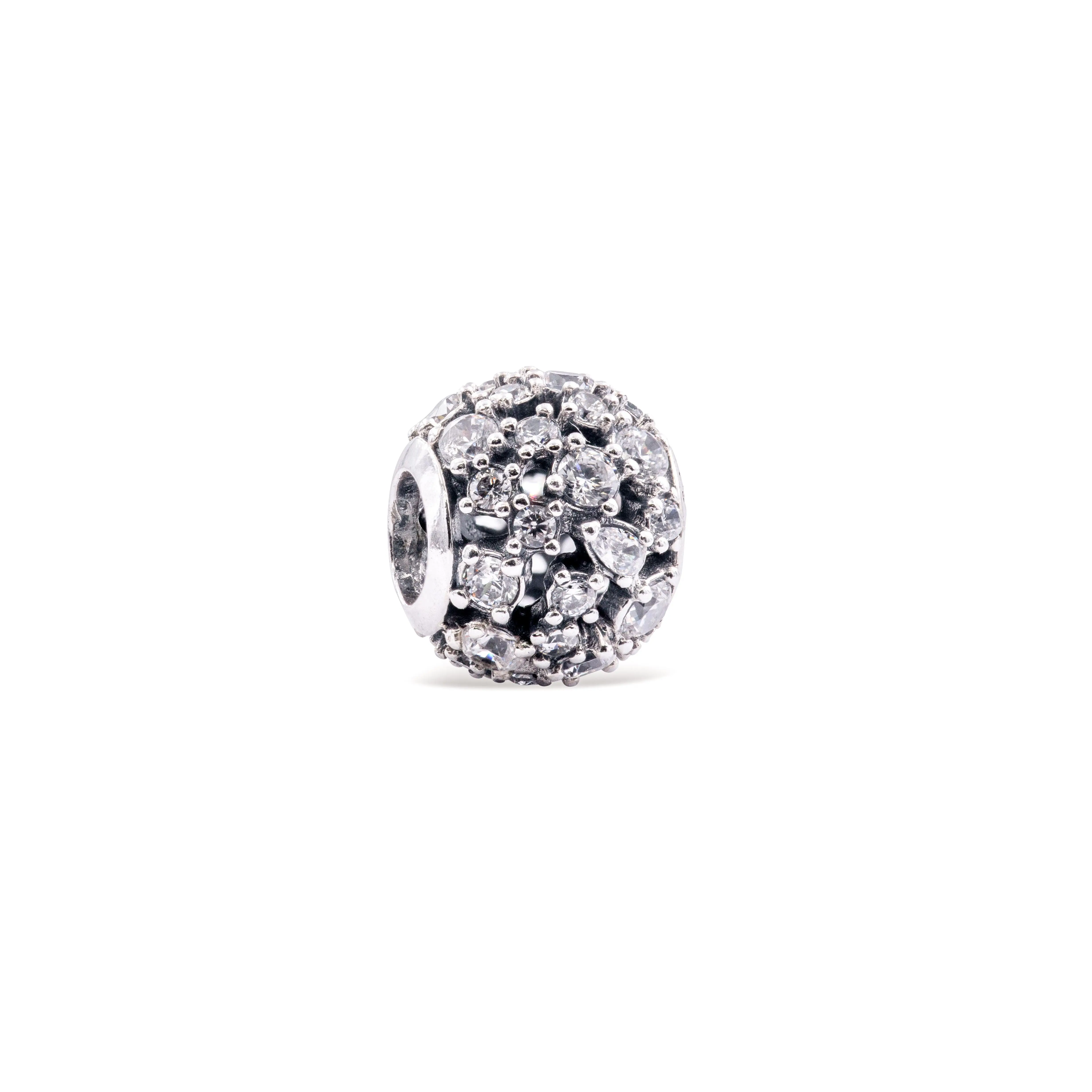 Pandora Sparkling Round Openwork Charm 799225C01