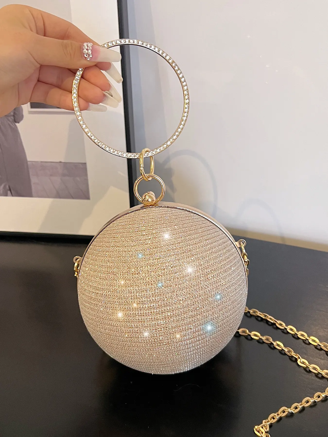 Valentine's Day gift, exquisite spherical shiny handbag, diamond texture, high-end versatile style, Elegant Bag, suitable for parties, dinners, weddings, giving gifts to girlfriends, and families, Fashionable handbag, Fashionable Purse
