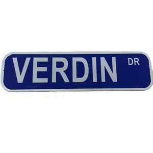 Customizable Street Signs