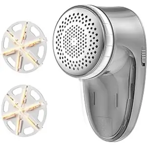 Fabric Shaver Lint Remover, Sweater Shaver with Replaceable Stainless Steel 6-Leaf Blades, Fabric Defuzzer for Clothes Fuzz, Lint Balls - Battery Operated