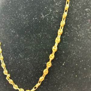 18K Yellow Gold Necklace Size 18 inch Classic Chain Design for Everyday Wear