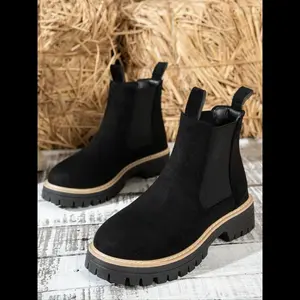 Women's Faux Suede Chelsea Boots, Fashion Slip-On Thick Sole Casual Short Boots, Warm Lining Anti-Slip Rubber Ankle Boots, Casual Outdoor Boot Girl Walking Shoes